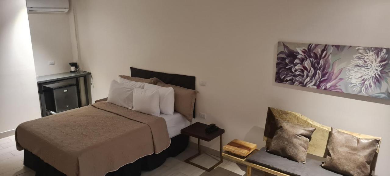Lop Inn San Jose Aeropuerto - Costa Rica Ciudad Cariari エクステリア 写真